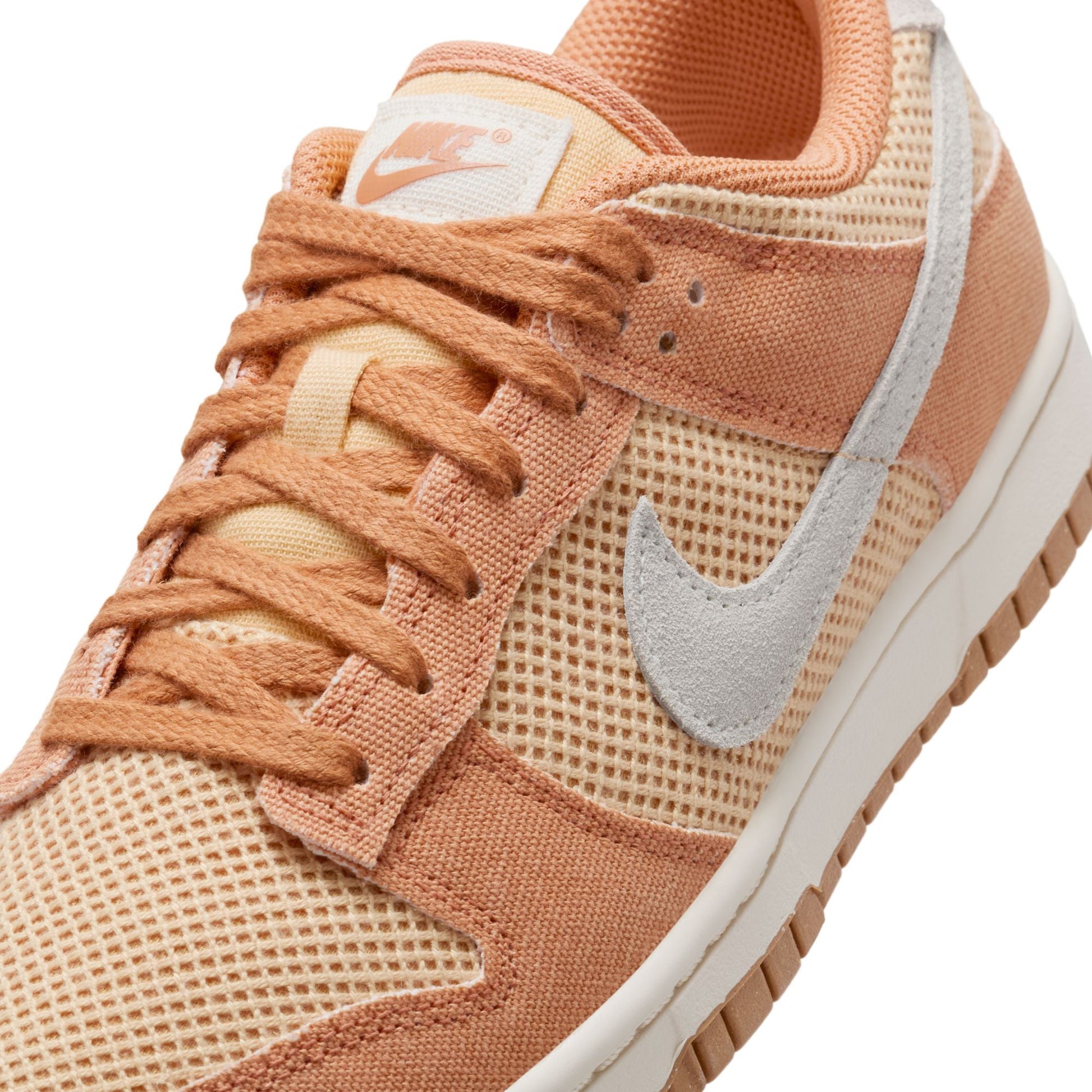 Nike Dunk Low Next Nature SE HJ5864-200