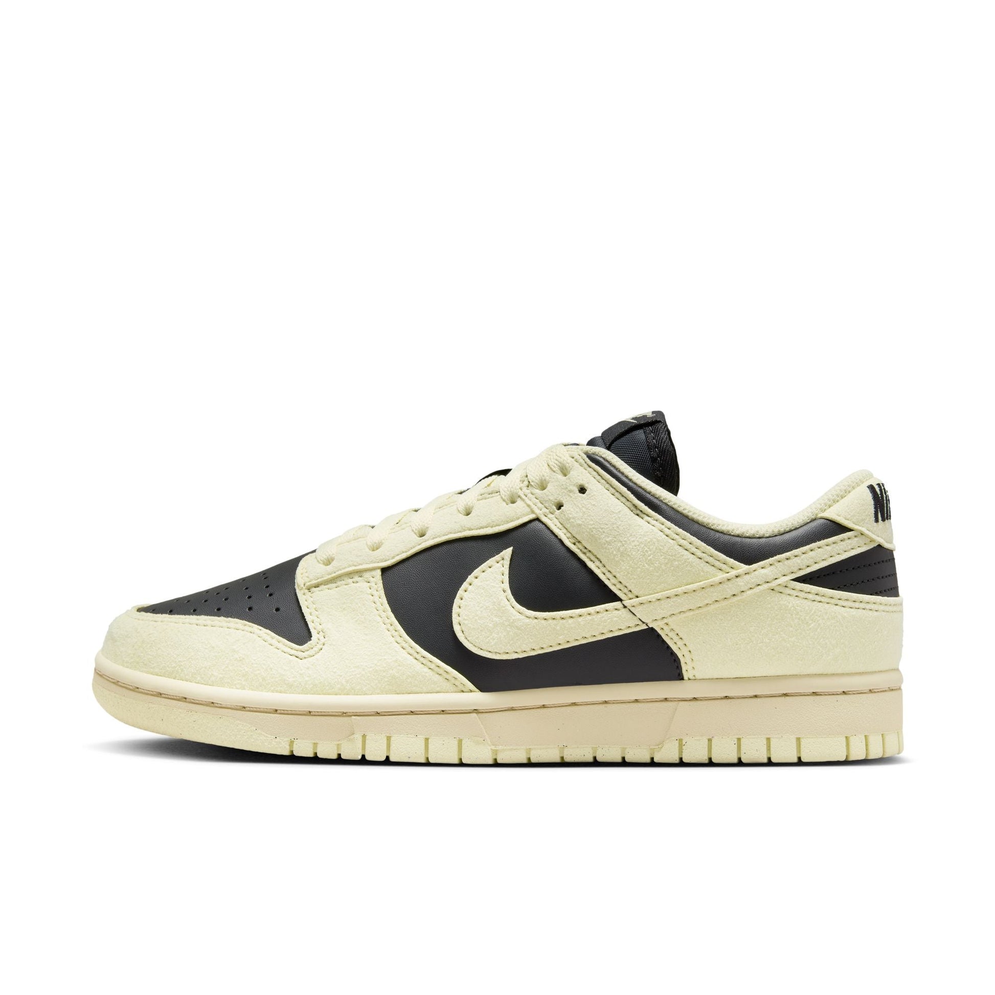 W NIKE DUNK LOW HJ7673-005