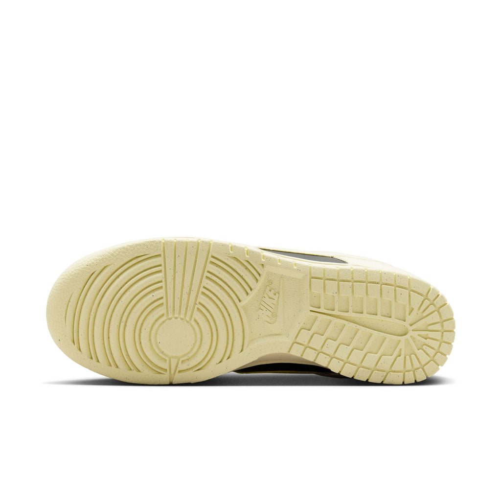 W NIKE DUNK LOW HJ7673-005