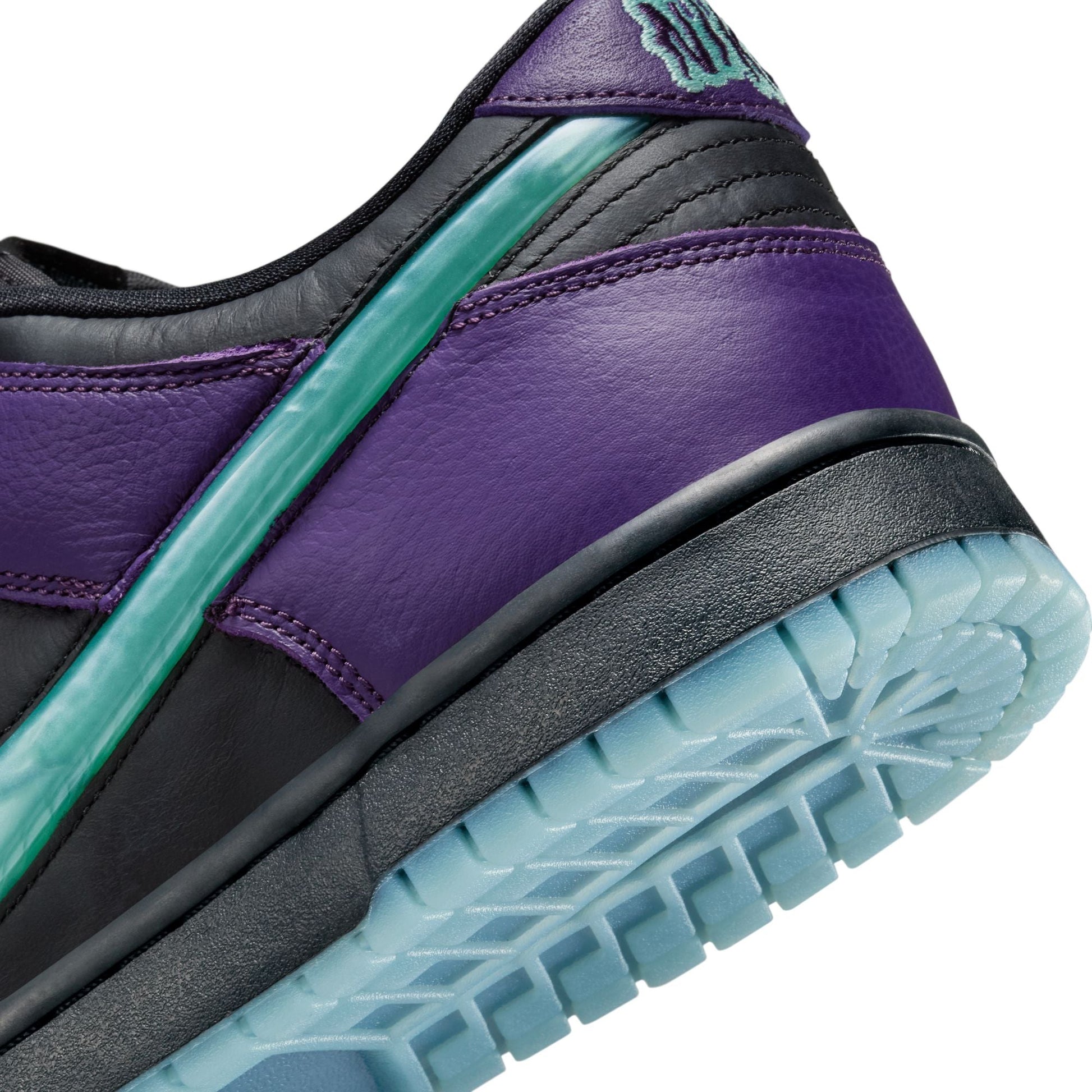 Nike Dunk Low Retro Limited IB2267-001