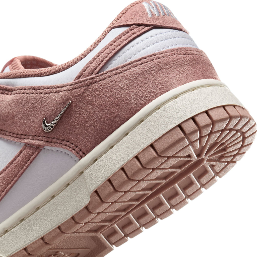 WMNS NIKE DUNK LOW IB4417-102