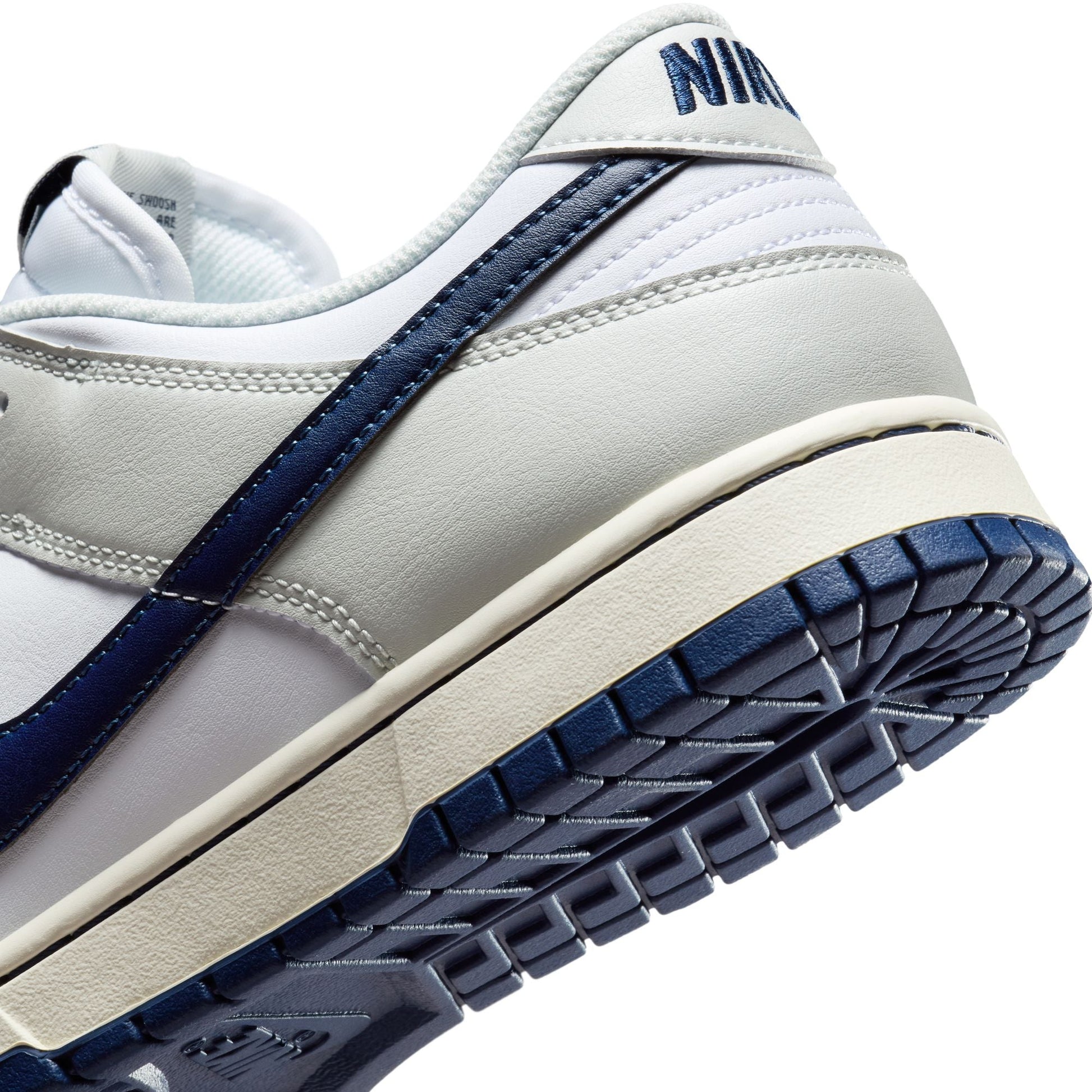 Nike Dunk Low Retro IM2222-101