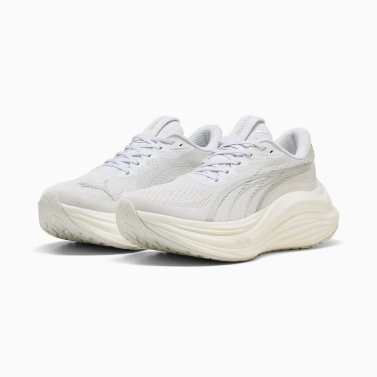 Women's Puma MagMax NITRO